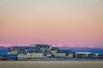 Gaylord_Rockies_Resort_and_Convention_Center